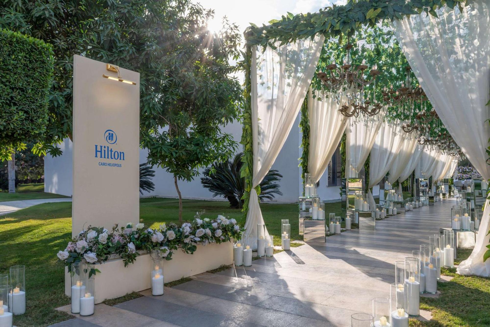 Hilton Cairo Heliopolis Hotel Exterior foto Hilton Athens