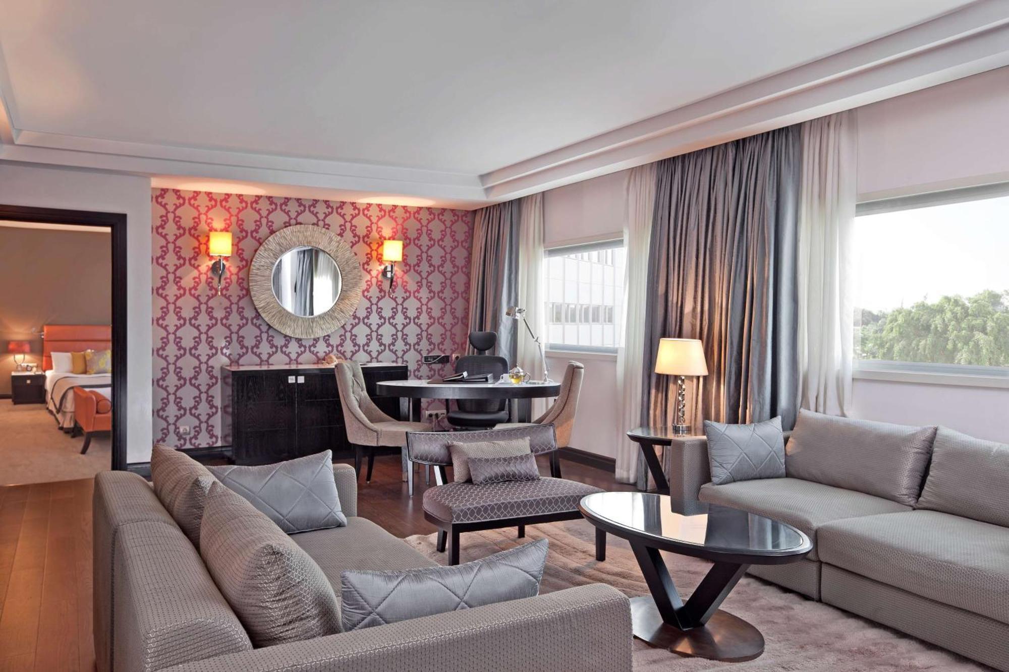 Hilton Cairo Heliopolis Hotel Exterior foto Suite at the hotel